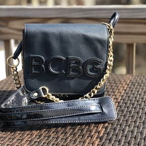 NAVY BLUE BCBG CROSSBODY